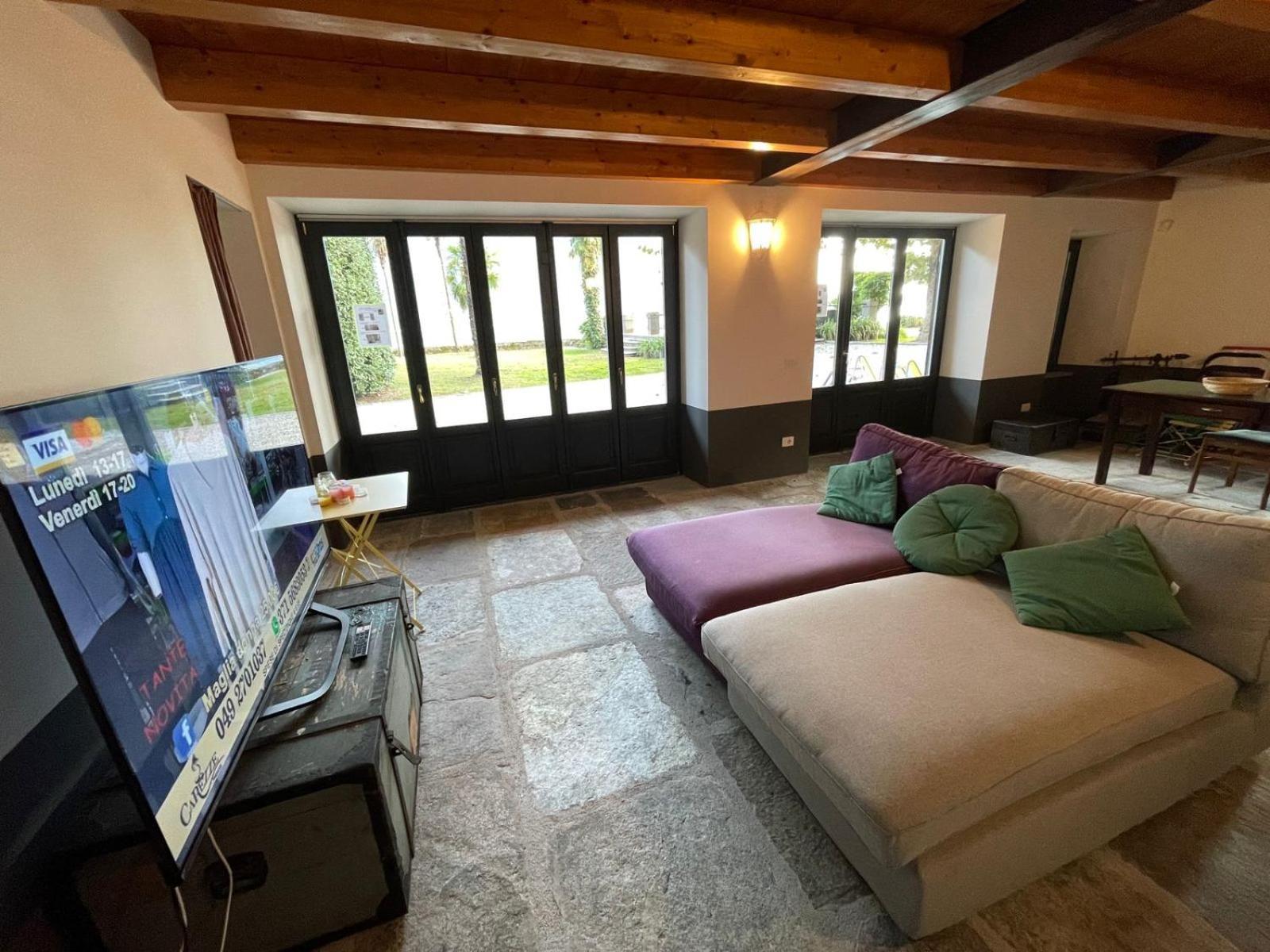 Beach Villa Fiorina Ghiffa Esterno foto